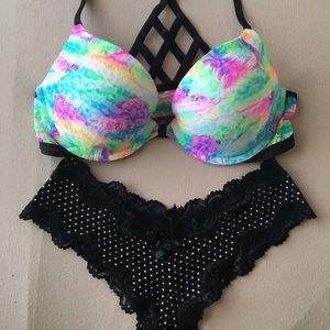 NWOT VS 2 Piece Set Rainbow/Black 34C/Size Small